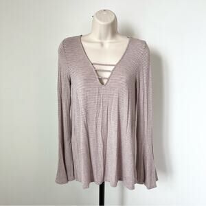 American Eagle Soft & Sexy Bell Sleeve Top Long Sleeve Blouse Size S‎
